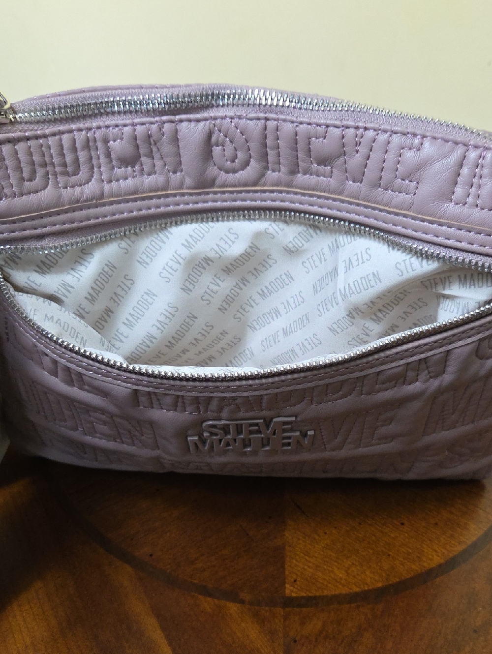 STEVE MADDEN NWT Mauve Clutch Purse Wristlet Bmalina Stitched With Gold Hardware - Picture 8 of 13